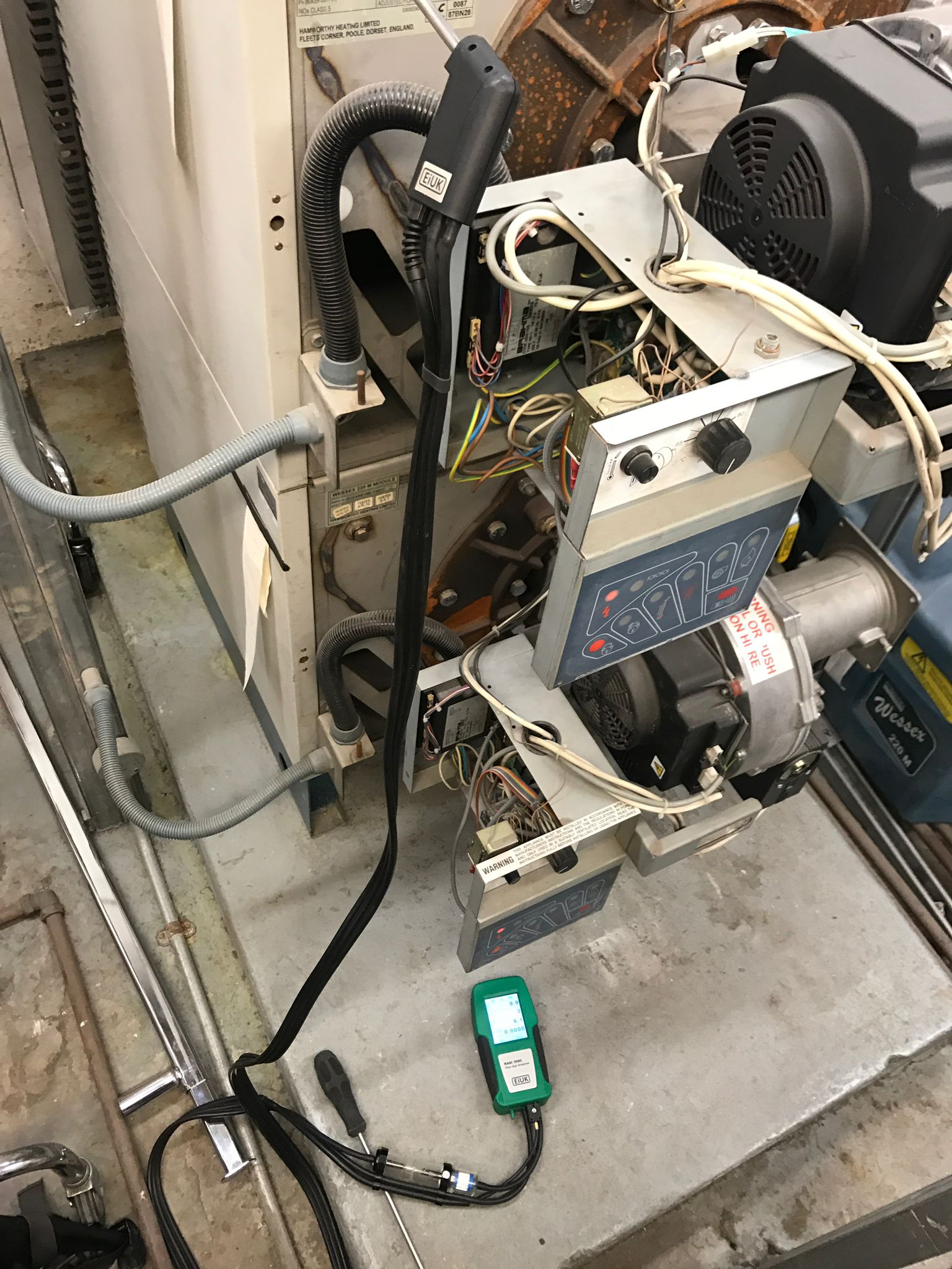 gas safe registered engineer near me Holborn, WC1V